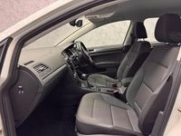 Second-hand VW Golf VII SE 150 CP (110 kW) 2017 Alb Hatchback