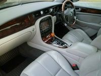 Używany Jaguar XJ6 240 KM (176 kW) 2004 Sedan/Limuzyna