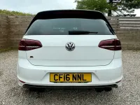 Used VW Golf VII R 310 HP (228 kW) 2016 White Hatchback