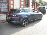 Used Renault Mégane GrandTour Iconic 140 HP (102 kW) 2018 Blue met Estate