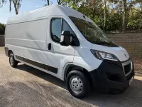 Used Peugeot Boxer 140 HP (102 kW) 2022 White Van