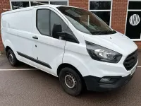 Used Ford Transit Custom 105 HP (77 kW) 2020 White Van