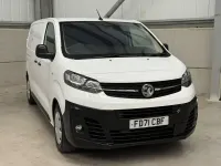Used Vauxhall Vivaro 145 HP (106 kW) 2021 White MPV