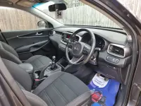 Used Kia Sorento 200 HP (147 kW) 2016 Grey SUV
