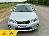 Used Lexus CT200h 136 HP (100 kW) 2011 Silver Hatchback