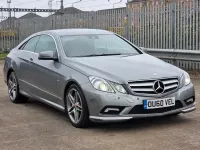 Gebraucht Mercedes E220 2010 Silber Coupé