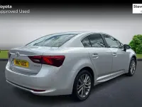 Used Toyota Avensis Business Edition 147 HP (108 kW) 2017 Silver Sedan