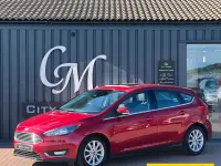 Used Ford Focus Titanium 120 HP (88 kW) 2017 Red Hatchback
