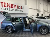 Used VW Passat GT 150 HP (110 kW) 2018 Blue Estate