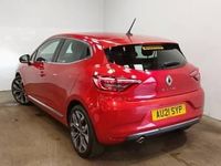 Used Renault Clio V Version S 90 HP (66 kW) 2021 Red Hatchback