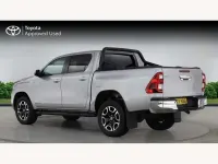 Usado Toyota HiLux 201 CV (147 kW) 2022 Plateado Pickup/Camioneta