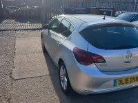 Used Vauxhall Astra SRi 2015 Silver Hatchback