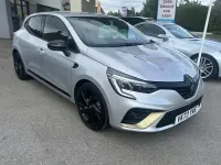 Used Renault Clio Engineered 140 HP (102 kW) 2023 Silver Hatchback