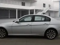 Used BMW 318 Exclusive 2011 Silver Sedan