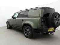 New Land Rover Defender HSE Dynamic 349 HP (256 kW) 2025 Green SUV