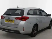 Used Toyota Auris Hybrid 2014 Silver Estate