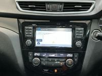 Used Nissan Qashqai Tekna 2018 Pure white SUV