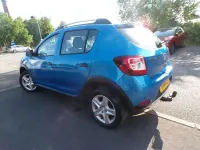 Used Dacia Sandero Lauréate 2014 Blue Hatchback