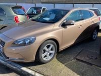Used Volvo V40 115 HP (84 kW) 2014 Bronze Hatchback