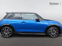 Used Mini John Cooper Works Hatch 228 HP (167 kW) 2025 Blue Hatchback