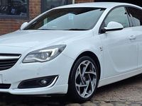 Used Vauxhall Insignia SRi 2015 White Hatchback