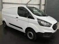 Used Ford Transit Custom 105 HP (77 kW) 2022 White Van