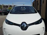 Used Renault Zoe Dynamique 64 kW (88 HP) 2016 White Hatchback