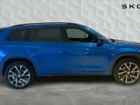Used Skoda Kodiaq SportLine 196 HP (144 kW) 2023 Race blue metallic SUV
