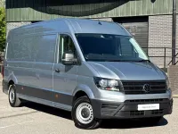 Usado VW Crafter 140 HP (102 kW) 2025 Prateado Van