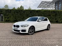 Begagnad BMW M135 326 HK (239 kW) 2016 Vit Halvkombi