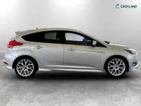Used Ford Focus ST-Line 140 HP (102 kW) 2018 Silver Hatchback