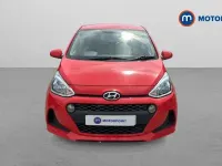 Usado Hyundai i10 SE 88 CV (64 kW) 2019 Rojo Utilitario