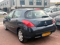 Used Peugeot 308 Active 98 HP (72 kW) 2012 Blue Hatchback