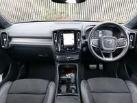 Used Volvo XC40 R-Design 163 HP (119 kW) 2020 Red SUV