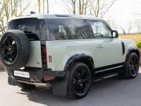 Usado Land Rover Defender 75th Limited Edition 2023 Verde SUV
