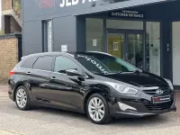 Used Hyundai i40 Style 135 HP (99 kW) 2012 Black Estate