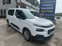 Used Citroën e-Berlingo Feel 100 kW (136 HP) 2023 White MPV