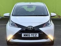 Used Toyota Aygo X-play 2015 White Hatchback