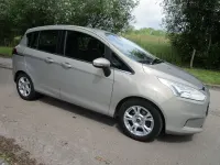 Used Ford B-MAX Zetec 95 HP (69 kW) 2014 Silver MPV