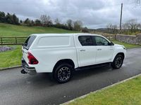 Used Toyota HiLux 150 HP (110 kW) 2021 White Pickup