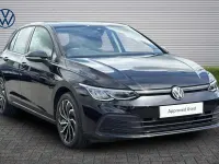 Used VW Golf VIII Life 150 HP (110 kW) 2023 Black Hatchback