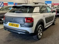Used Citroën C4 Cactus Feel 100 HP (73 kW) 2016 Silver Hatchback