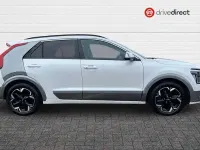 Used Kia e-Niro 147 kW (201 HP) 2022 White SUV