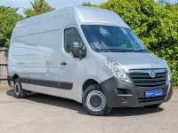 Used Vauxhall Movano 110 HP (80 kW) 2018 Silver MPV