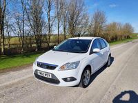 Used Ford Focus Sport 2015 White Hatchback