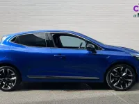 Used Renault Clio Techno 90 HP (66 kW) 2025 Blue Hatchback