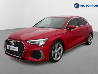 Używany Audi A3 S-Line 2021 Czerwony Sedan/Limuzyna