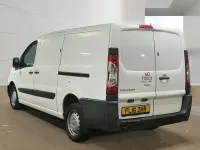 Used Peugeot Expert 128 HP (94 kW) 2016 White Van