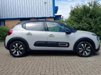 Used Citroën C3 PureTech 82 HP (60 kW) 2023 Beige Hatchback