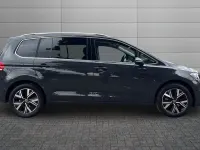 Used VW Touran SEL 150 HP (110 kW) 2023 Urano grey MPV